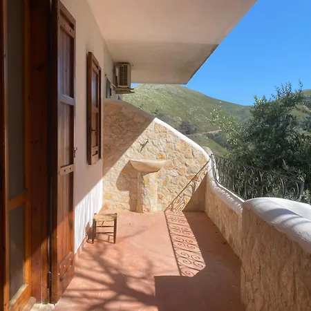 Tiberia Retreat Apartment Sperlonga